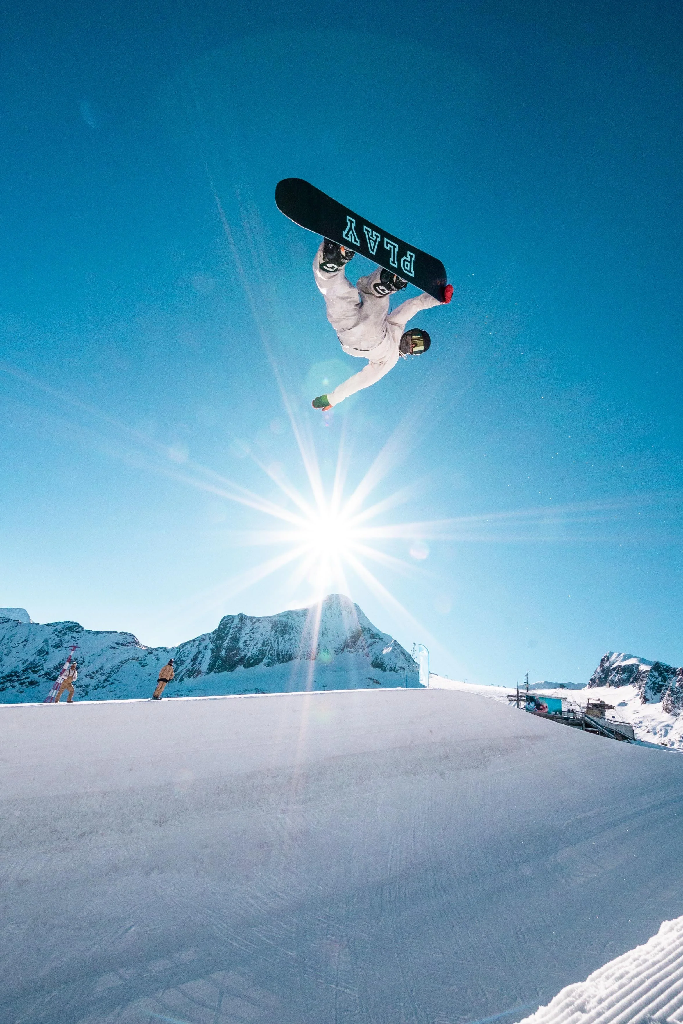 Kitzsteinhorn: Epic Conditions at the Superpipe Training Weeks